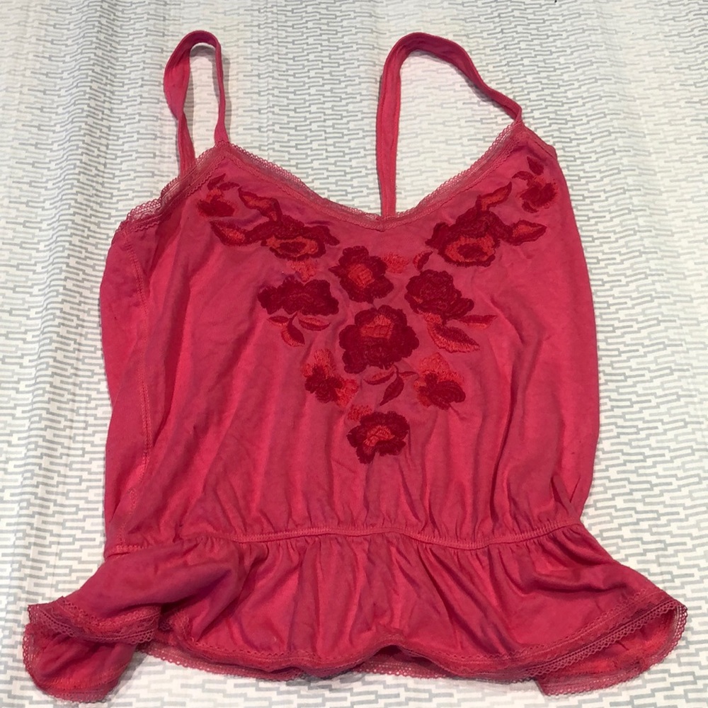 Abercrombie & Fitch pink embroidered flower tank top